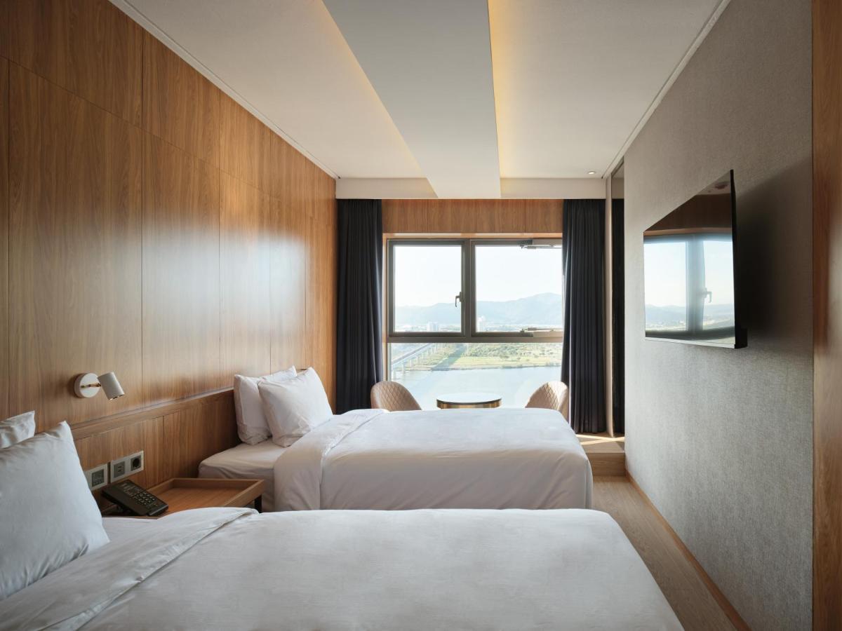 Hotel Tt Gupo Пусан Екстериор снимка